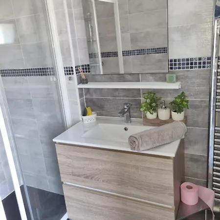 Maison Entiere Paisible تارْب