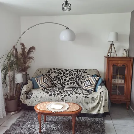 Maison Entiere Paisible Nyaraló